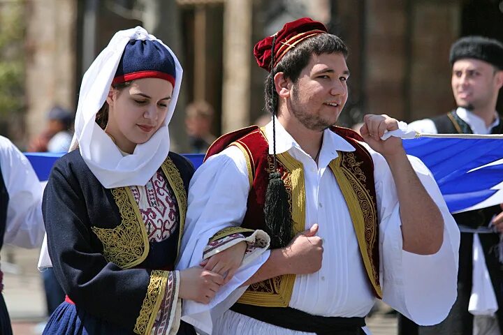 Греки азии. Современные греки. греция люди внешность. современная греция люди. греческий народ.