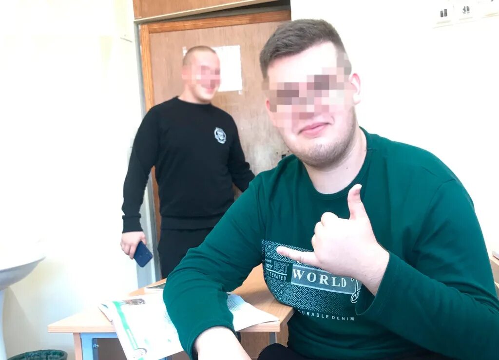 Оказался крайним. Депутат закускин напал на бабушку. Движущий 2) стабилизирующий 3) разрывающий. Таджики люди. Убийство 17 парня в челябинске.