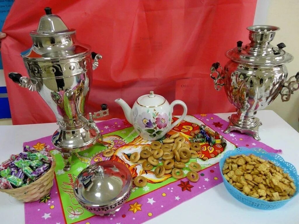 Всемирный день чая. Игра чаепитие в детском саду. Выставка к международному дню чая. Всемирный день чая. Международный день чая в детском саду.