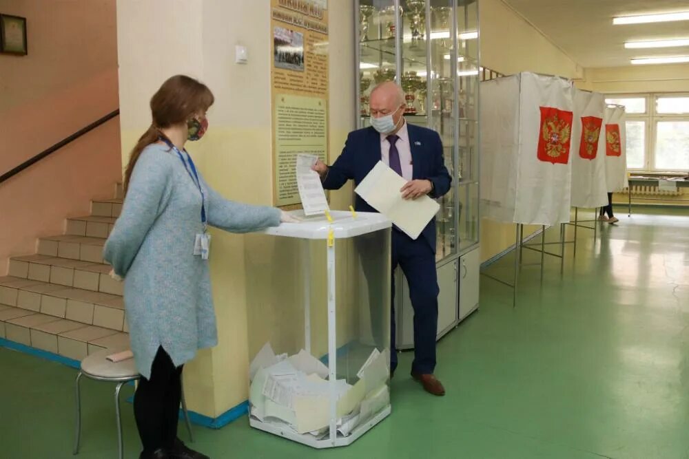 Первые дни выборов. Выборы губернатора Калужской области. Когда были выборы губернатора в Калужской области. Номера участков для голосования Калуга.