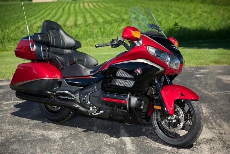 Honda gl1800 Gold Wing. Honda Goldwing 1800. Honda Gold Wing. Мотоцикл Honda Gold Wing.