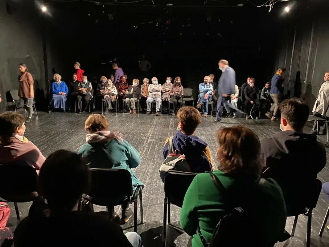 Труппа театра на васильевском. Спектакль спб 27. Вселенная островского спектакль райкина. Художественный руководитель михайловского театра. Спектакль спб 27.