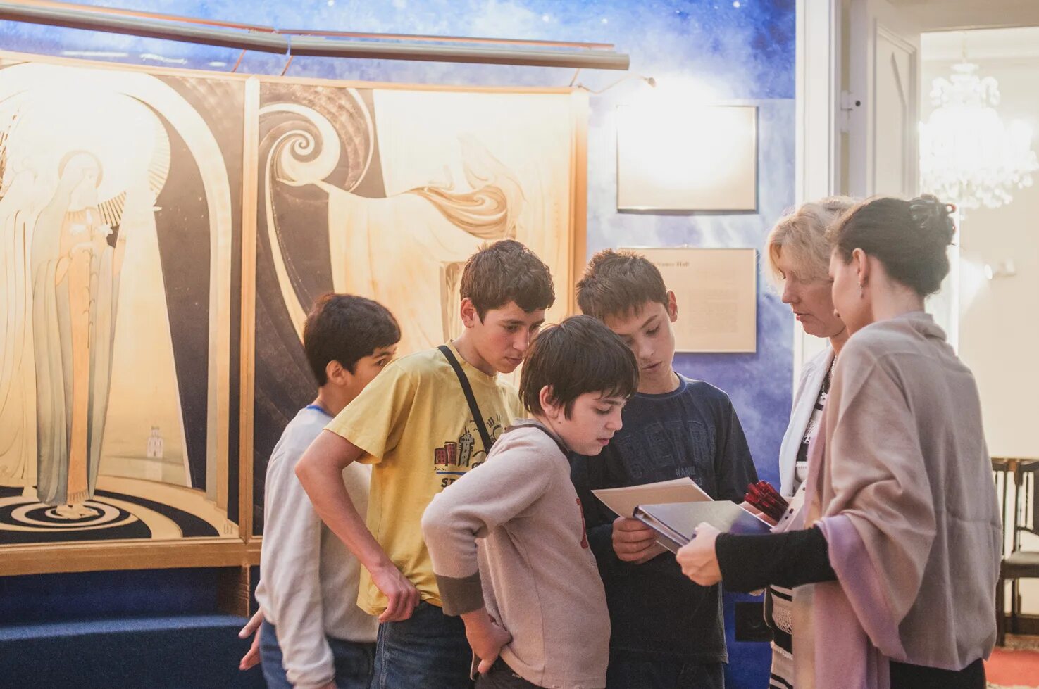Музей и музееведение. Музей рериха экскурсии для школьников. квест-экскурсия в музее. хранитель музея. музееведение для детей.