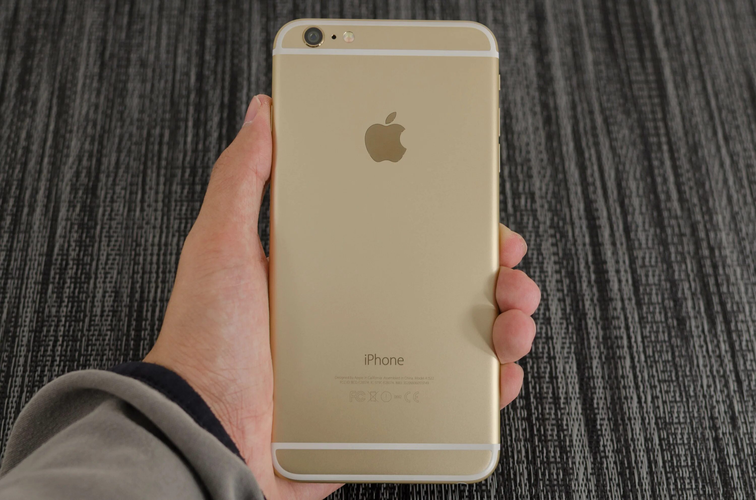 Vi plus. Iphone 6 Gold. Iphone 6 Plus Gold. Apple iphone 6 Plus 64gb. Айфон 6 16 ГБ.