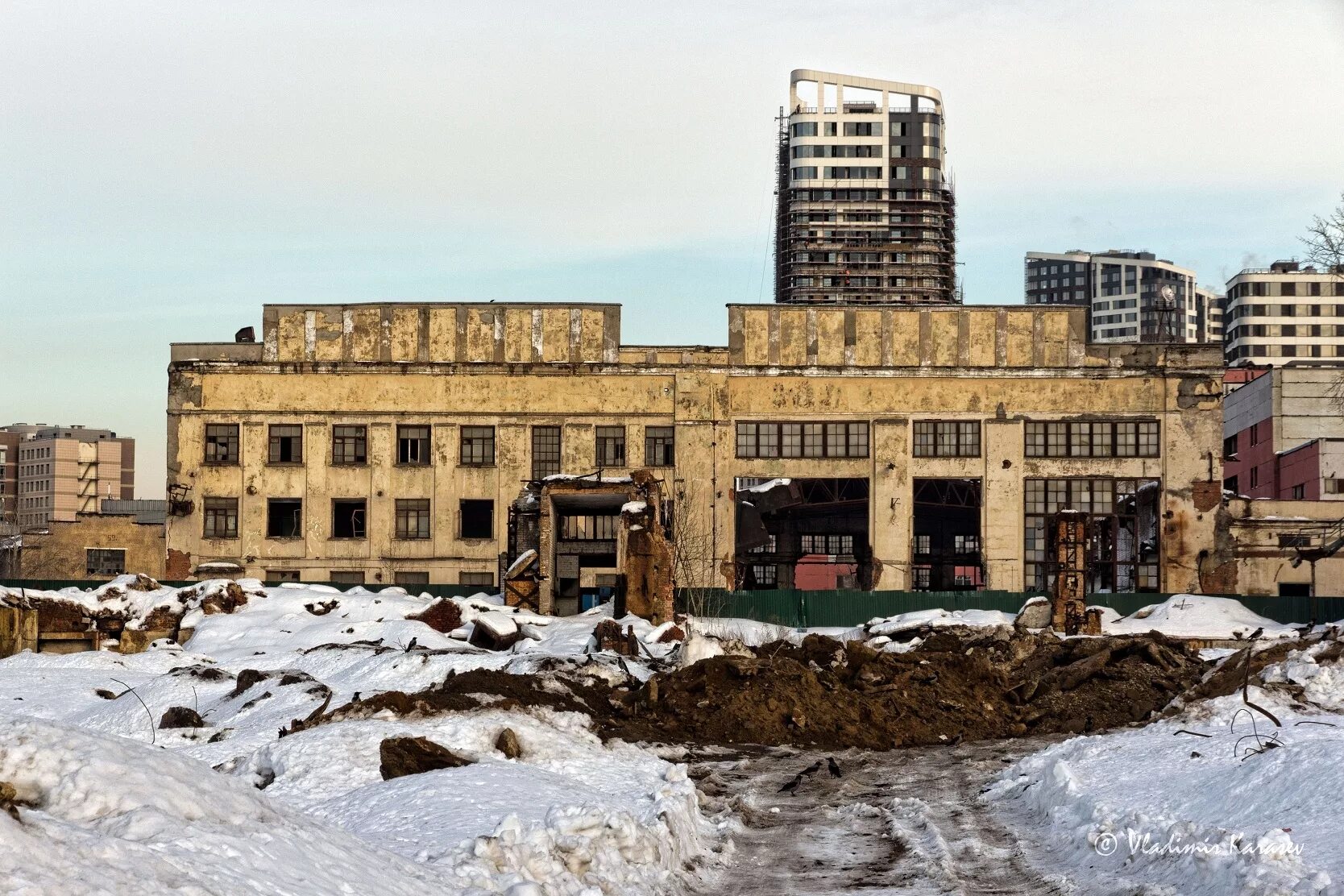 Дворец культуры серп и молот москва. Завод серп и молот Москва. Завод серп и молот Мартеновский цех. Листопрокатный цех завода серп и молот.