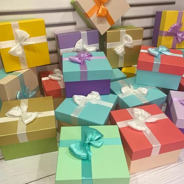 самосборный короб 240х70х70. картонные коробки. коробочка краснодар. подарочная коробка. упаковка коробочки для подарков.