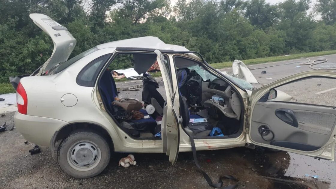 Под сальском. Авария на трассе Егорлыкская Сальск. Авария Сальске Ростовской области. Сальск Ростовская область ДТП.