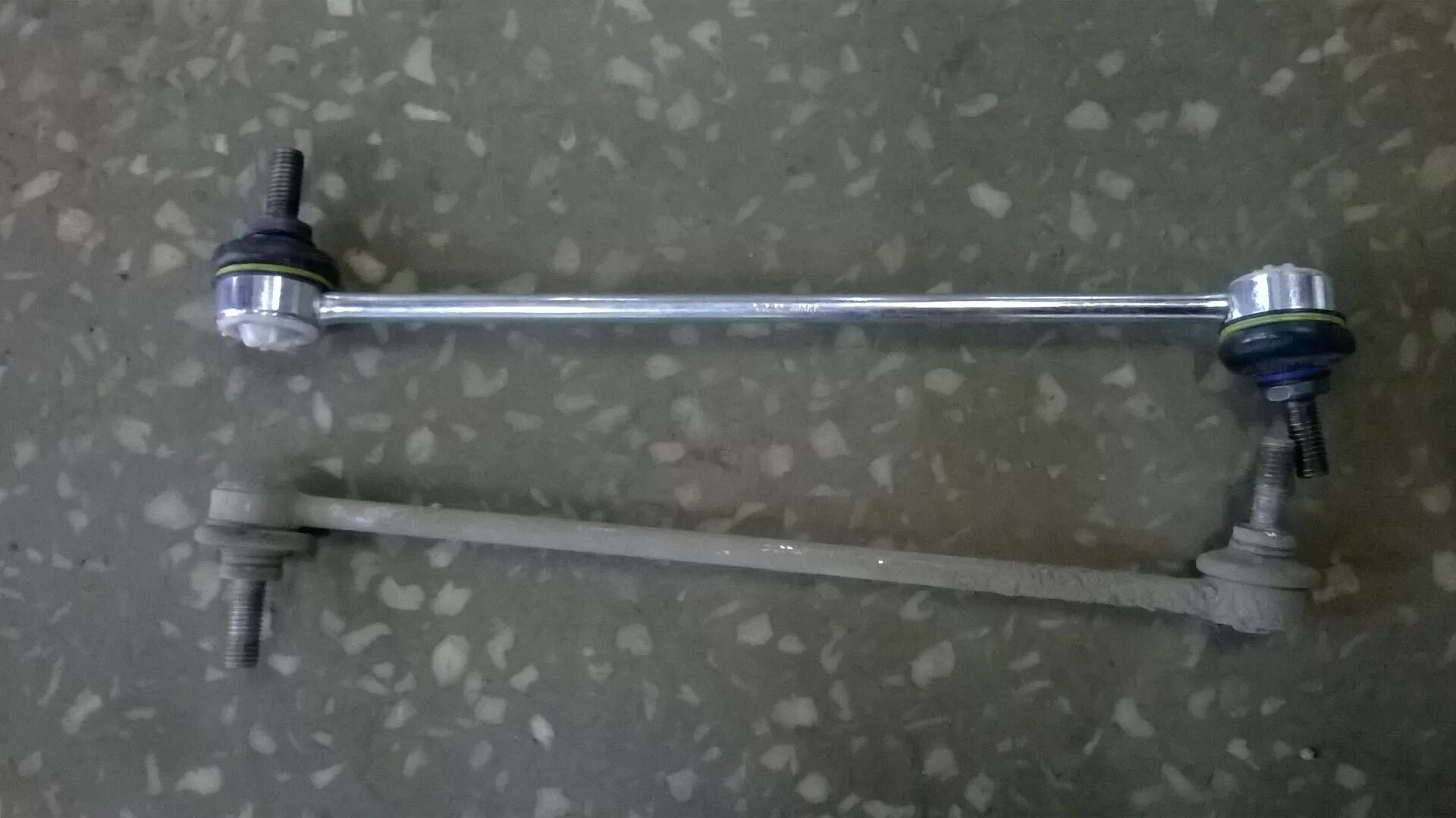 Стойки стабилизатора краун 204. Как выглядят линьки. Резинки стойка стабилизатора /г-31029, 3110/. Toyota passo линки. Стойка стабилизатора toyota succeed.