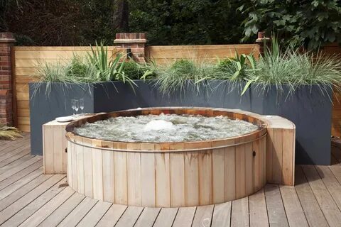 Hot Tub Backyard, Small Backyard Pools, Backyard Landscaping, Small Garden Hot...