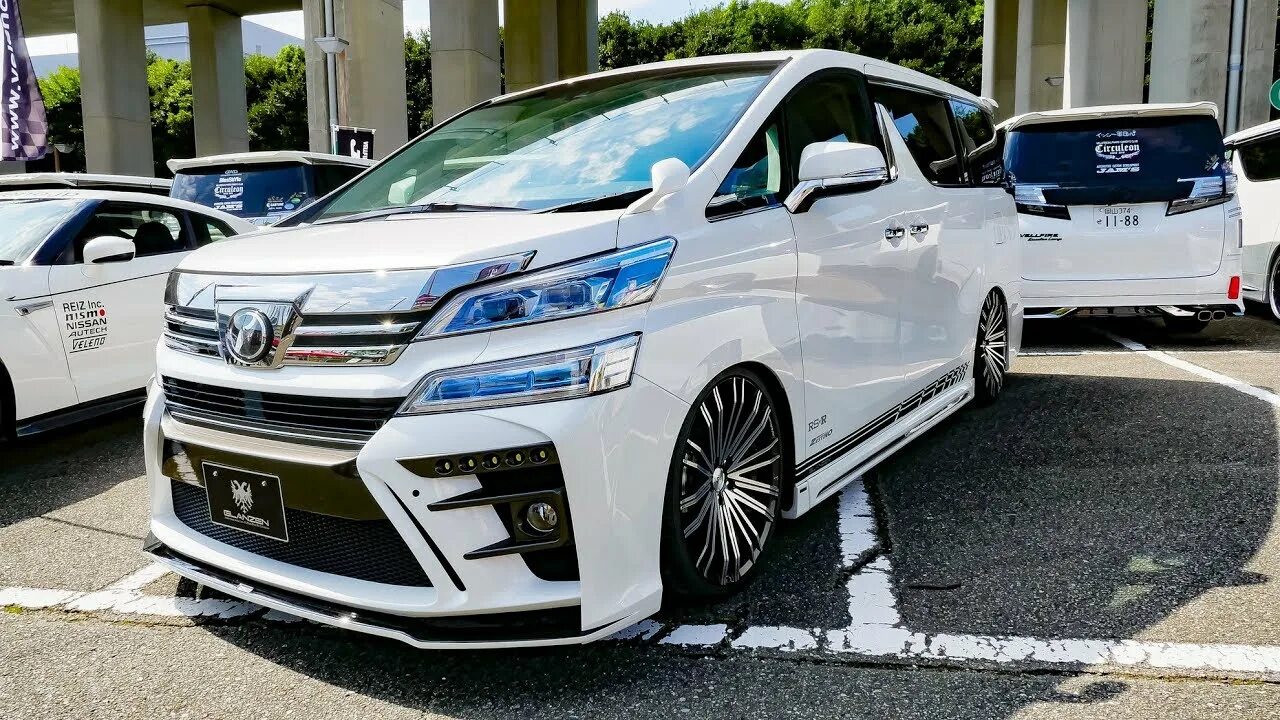 Toyota Vellfire 30. Тойота Велфаер 2022. Toyota Vellfire 2503. Toyota Vellfire 2018.