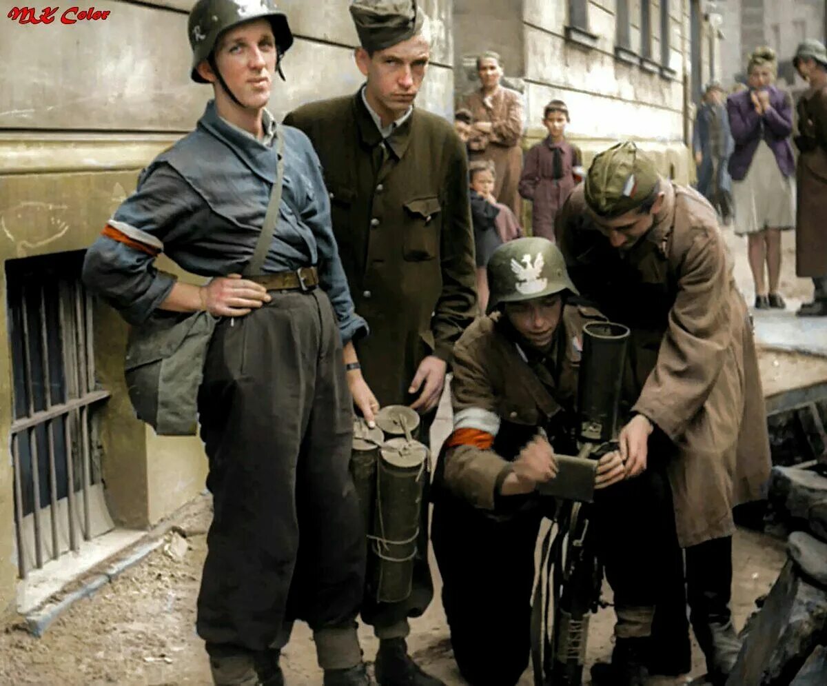 Восстание в гетто варшавы. Варшава 1945. Разрушенные здания в варшаве 1944. Варшава 1945. Варшава разрушенная 1944 1945.