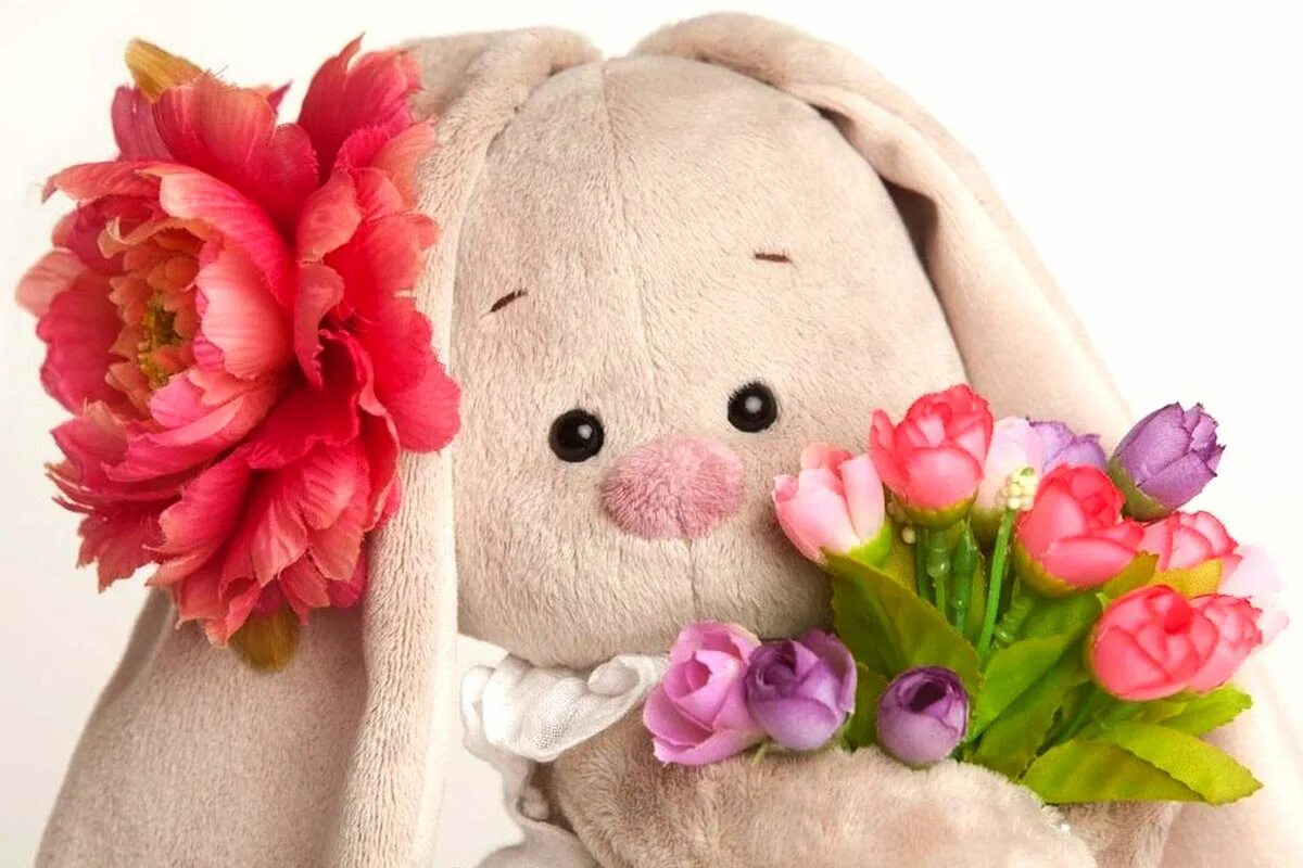 Букет из игрушек для девочки. Букет из игрушек. Мягкая игрушка на день рождения девочке. Мягкая игрушка с цветами. Плюшевые игрушки.