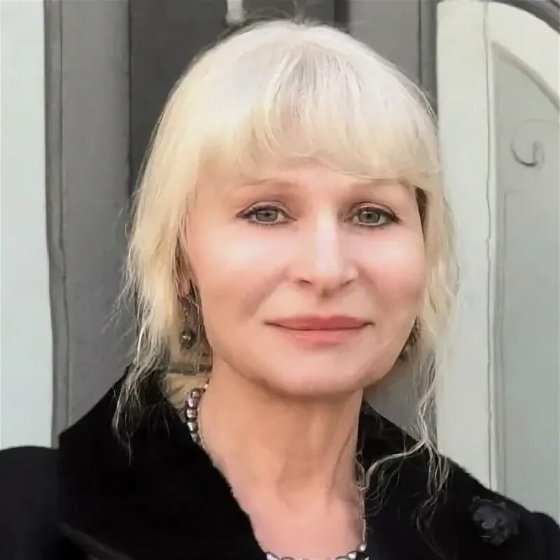 Поэтесса Олеся Николаева побывала в Русском центре
