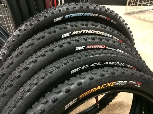 Покрышки на 29 колеса. Покрышка compass 20x2. Cst c-1820 29"x2,35" (27tpi). 95 wandersmann power pro tyre (542). Горные покрышки 29 2,125 на велосипед.