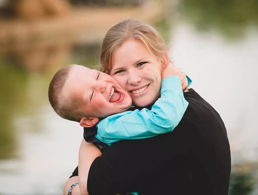 женщина и ее сын