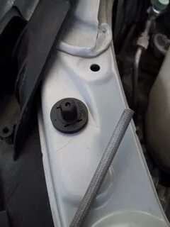 Концевик капота тойота