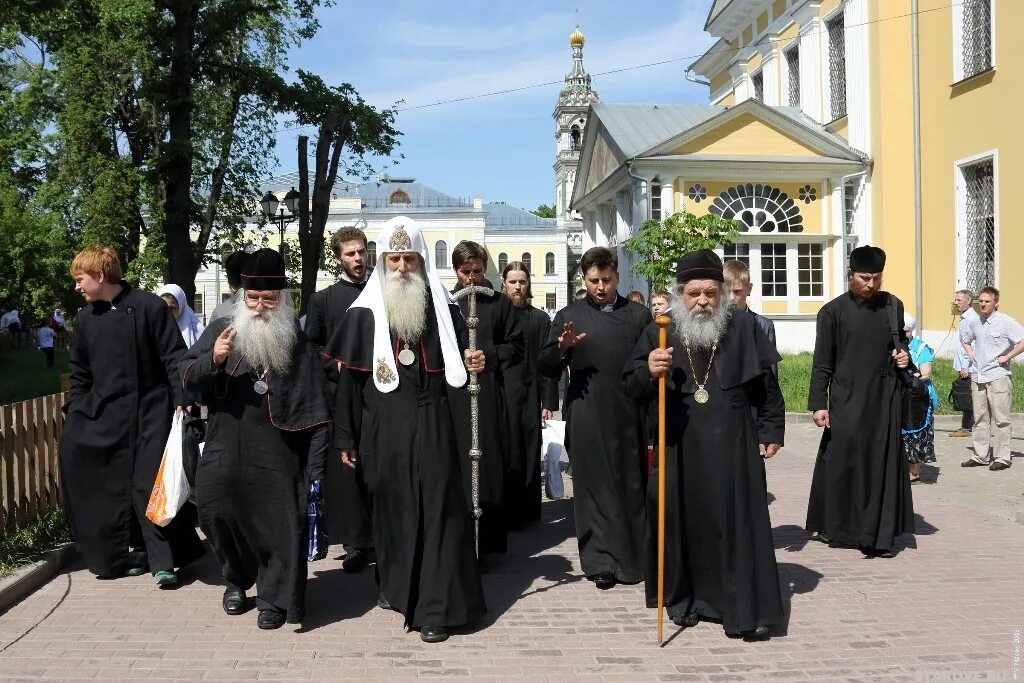 старейший священник рпсц. отец аггей россохатский. священник старообрядец.
