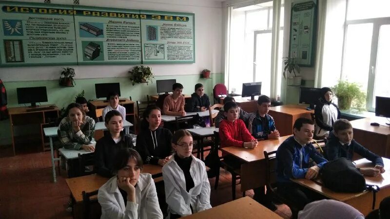 Избербаш школа 8 2022. Школа 11 избербаш. Школа 11 избербаш. Школа номер 1 избербаш. Школа 11 избербаш.