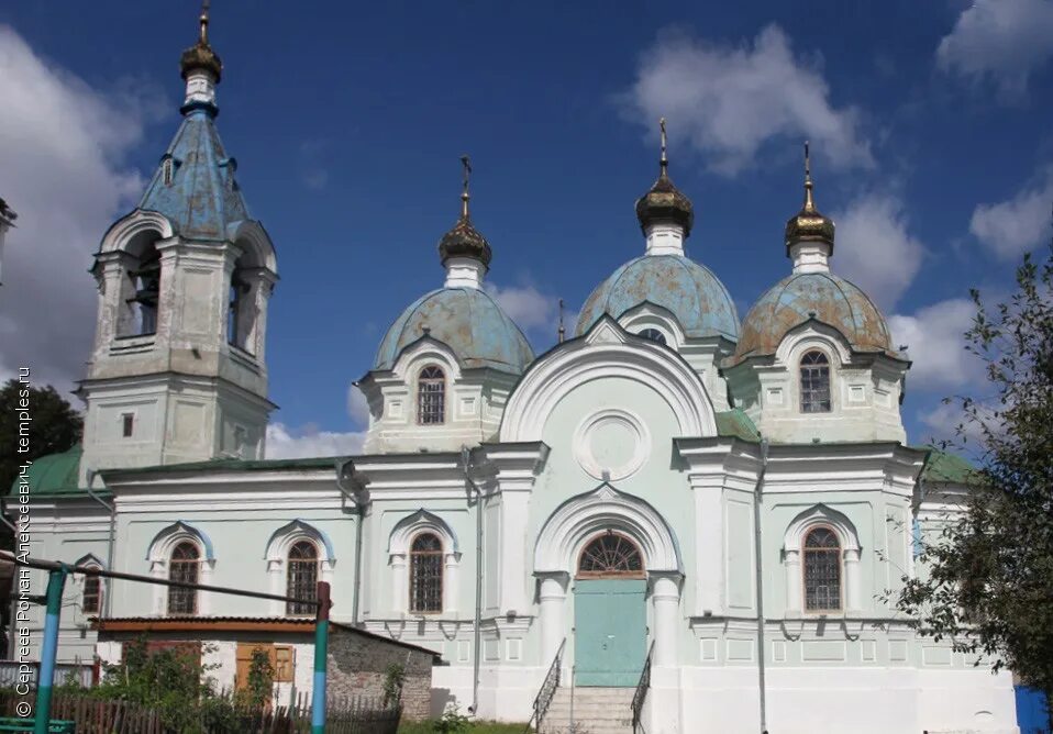 Рыльск святой. Храм Покрова Пресвятой Богородицы (Рыльск). Вознесенская Церковь Рыльск Курская область. Церковь город Рыльск.