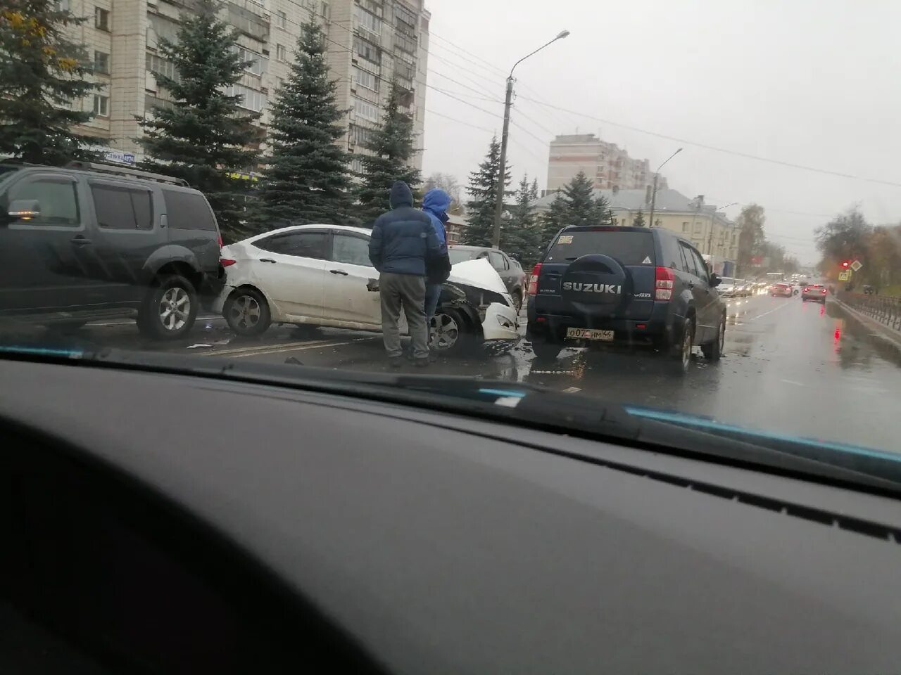 Чп кострома. Авария в Костроме вчера на Ивана Сусанина. Авария на улице Сусанина Кострома. Авария в Костроме сегодня на Ивана Сусанина. Авария в Костроме вчера на ул. Ивана Сусанина.