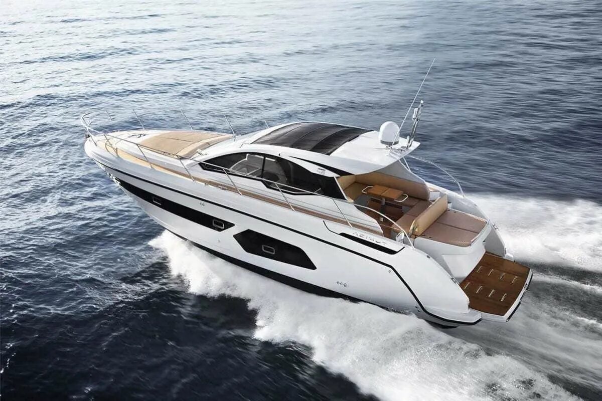 Прогулочная яхта. Azimut 43 яхта. azimut atlantis 43. яхта азимут 15 метров. яхта azimut atlantis 43.