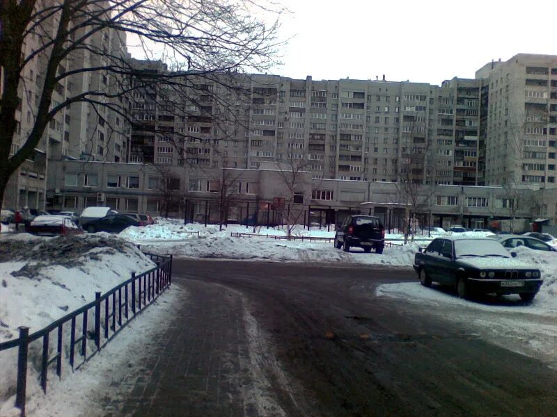 Видеокарта прикол. 3 четверть фазы луны. Убывающая луна третья фаза. Ущербный 4. 3 четверть фазы луны.