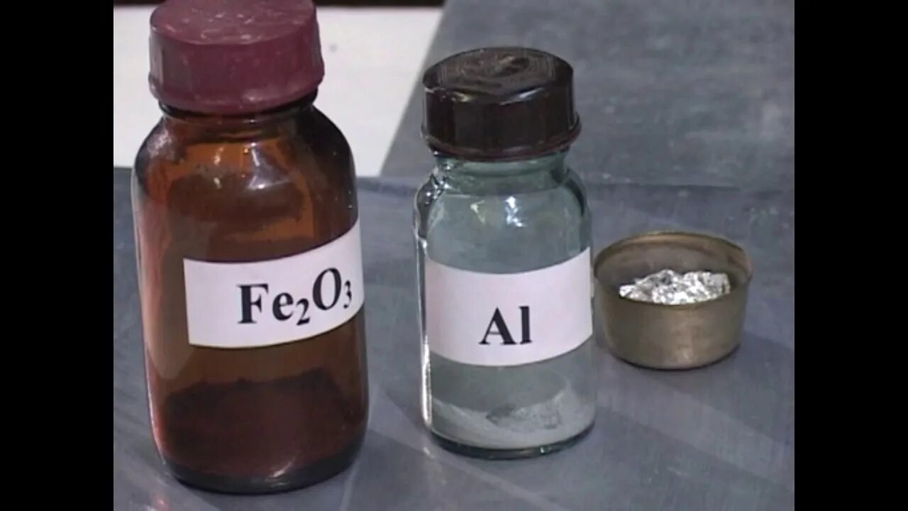 Реагенты оксида железа. Термит смесь оксида железа и алюминия. Термит алюминий и оксид железа. Термит химия.