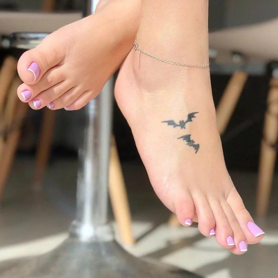 Luna feet. Luna Vera ножки ступни. Луна Амор feet. Luna feet onlyfans.