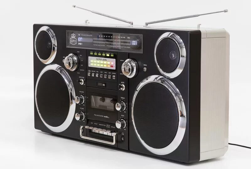 Что такое бумбокс. Музыкальный центр, портативный boombox магнитофон gpo brooklyn 1980s, silver. музыкальные центры бумбокс бумбокс. roadstar rcr-3025ebt. brooklyn магнитофон.