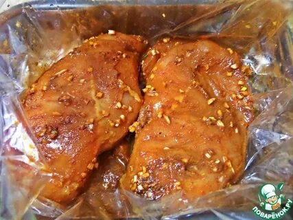 Приготовить куриную грудку в рукаве