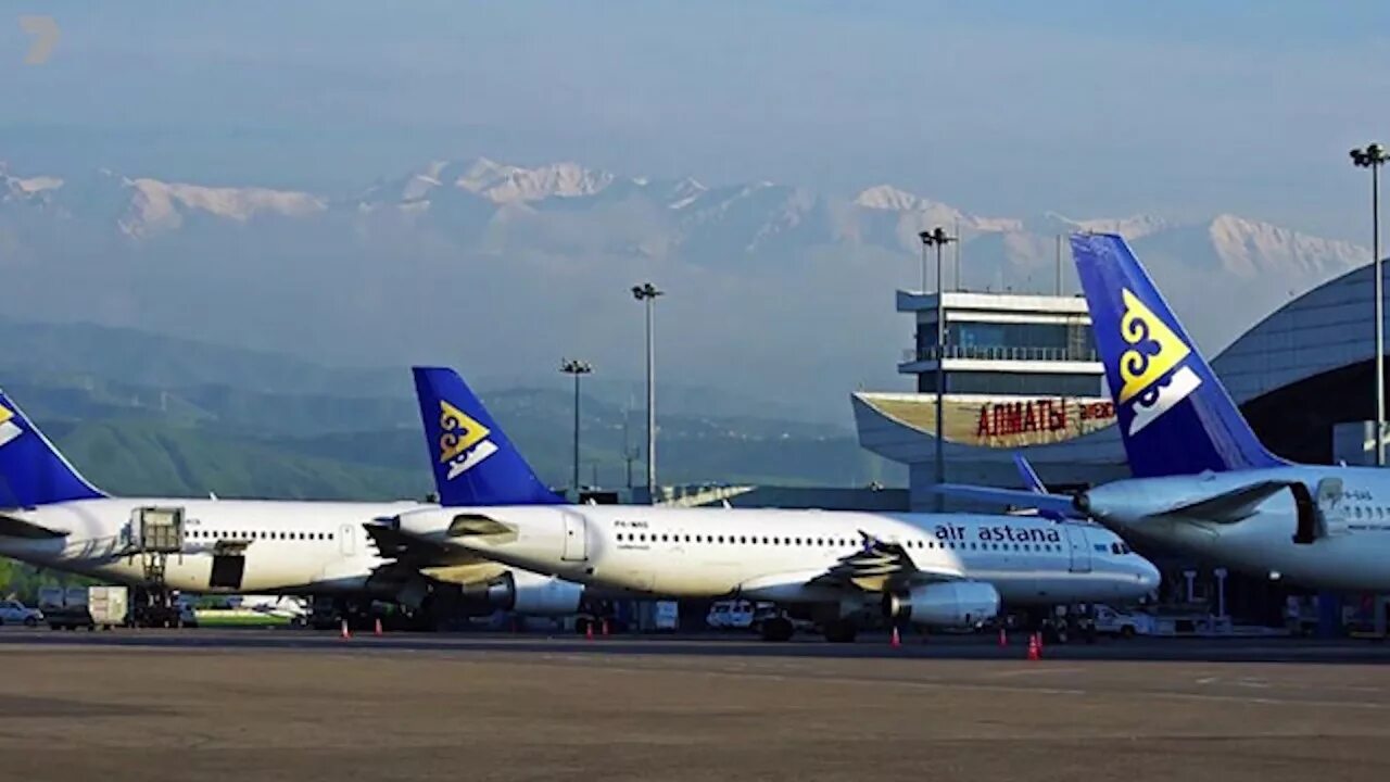 Air astana астана алматы самолет. Аир астана. Kz airlines. Kz airlines. Аир астана боинг 767.
