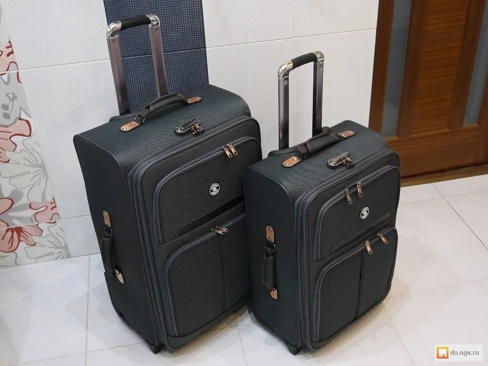 Где находится чемоданов. Большие чемоданы. Камера хранения чемоданов. Где находится чемоданов. Где находится чемоданов.