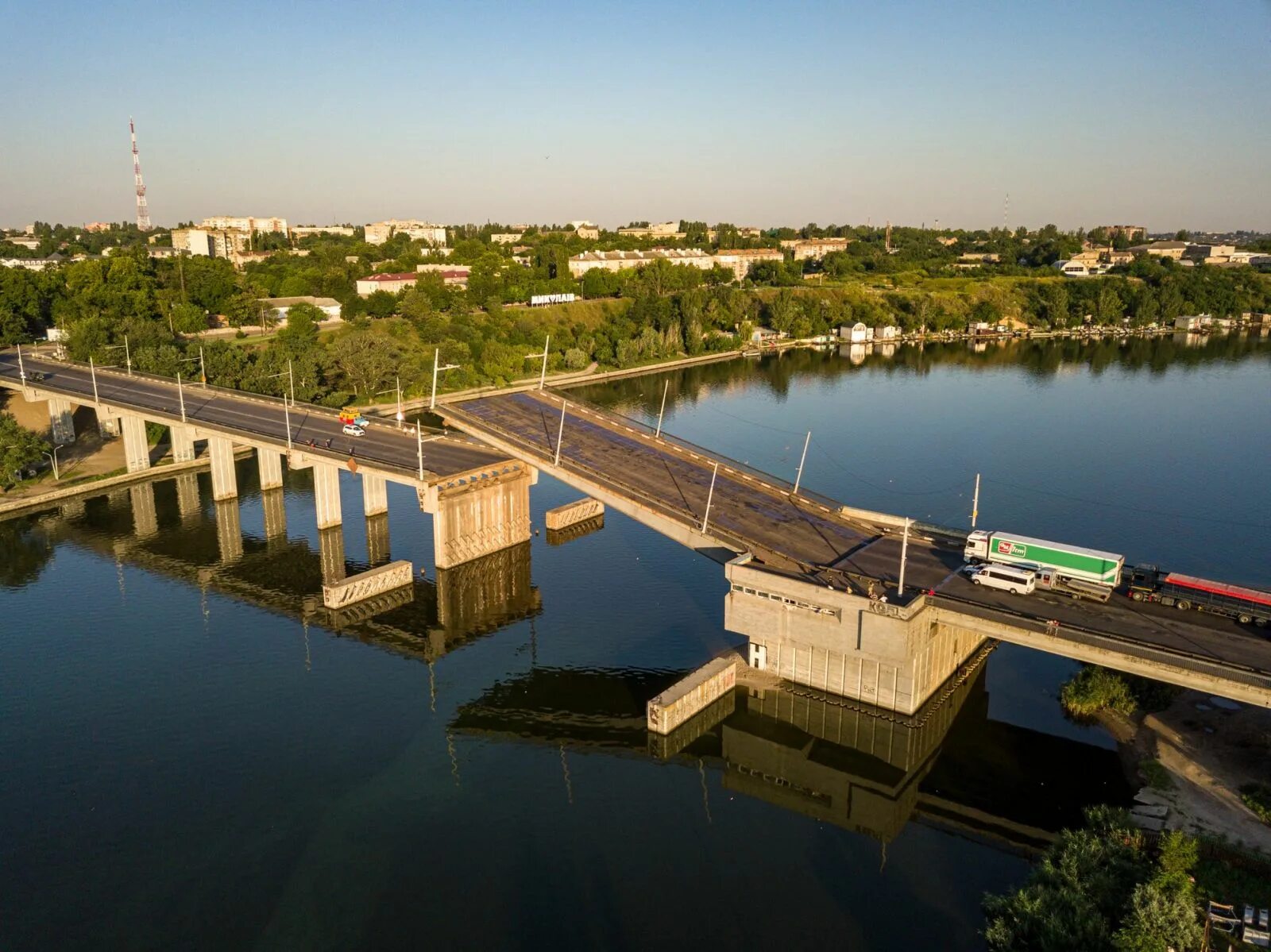 Николаевский канал. Варваровский мост Николаев. Николаев река Ингул. Ингульский мост Николаев. Николаев город мост.