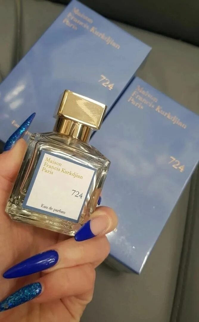 Maison francis kurkdjian 724 ноты аромата. 724 духи мейсон куркджан. Maison 724. Maison francis kurkdjian 724 parfum. Maison francis kurkdjian paris 724.