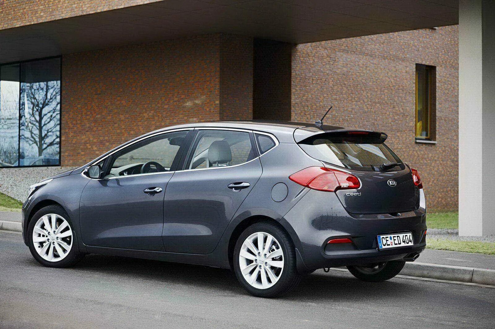 Сид называется. Kia Ceed 2012. Киа СИД хэтчбек 2021. Kia Ceed 2013. Kia Ceed 2012-2015.