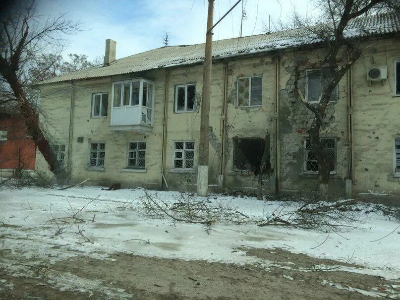Дебальцево магазины. Дебальцево площадь. Версаль дебальцево. Дебальцево магазины. Дебальцево магазины.