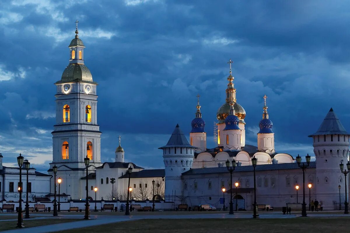 Тобольск куда сходить. Тобольский кремль тобольск. каменный кремль в тобольске. достопримечательности тобольска. тобольский кремль.. тобольский кремль тюмень.