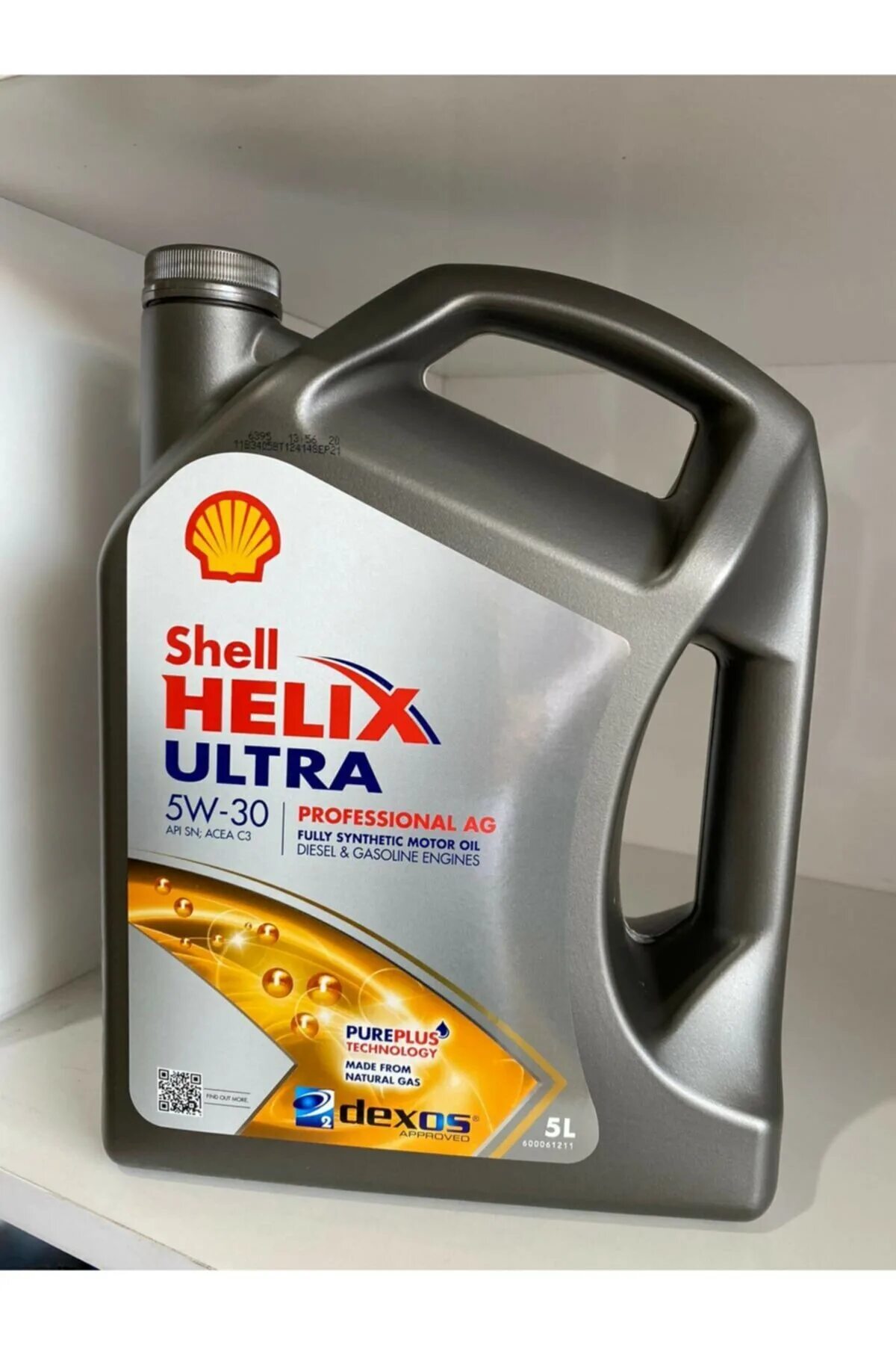 Shell ultra 5w 30 купить. Shell Ultra 5w30. Shell Helix Ultra 5w30. Shell Helix Ultra professional AG 5w-30. Shell 5/30.