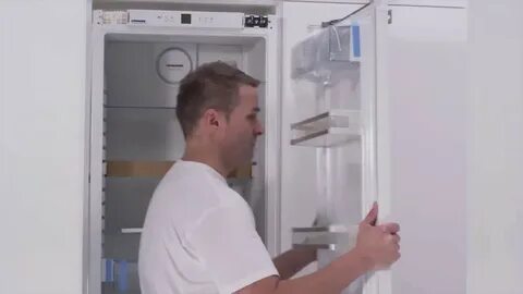 Холодильник дверью другую сторону