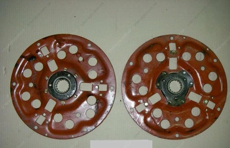 Диск опорный корзины сцепления мтз 82. 70-1601120 диск опорный. Диск опорный корзины сцепления мтз 82. Диск 80-1601120 опорный сцепления мтз. Диск опорный мтз 85-1601122 б.