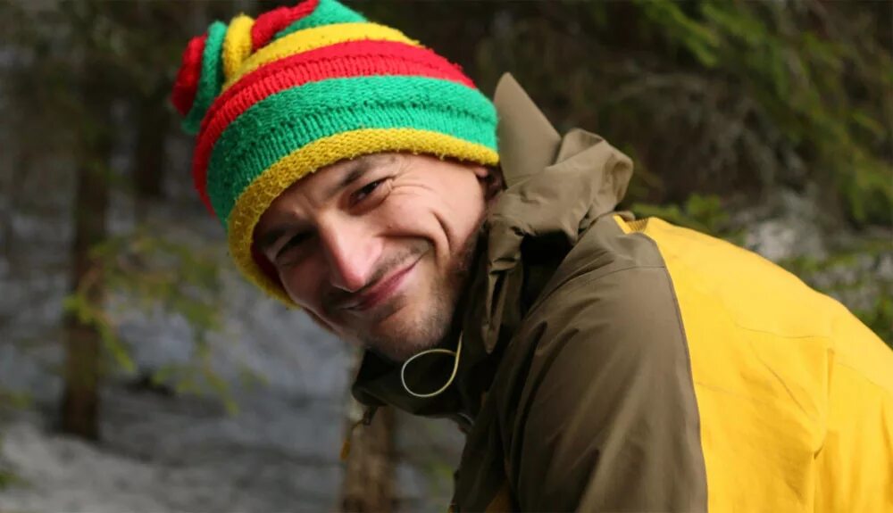 Диджей на радио. Глава instagram адам моссери. Adam video. Адам риппон на пляже. Adam page.