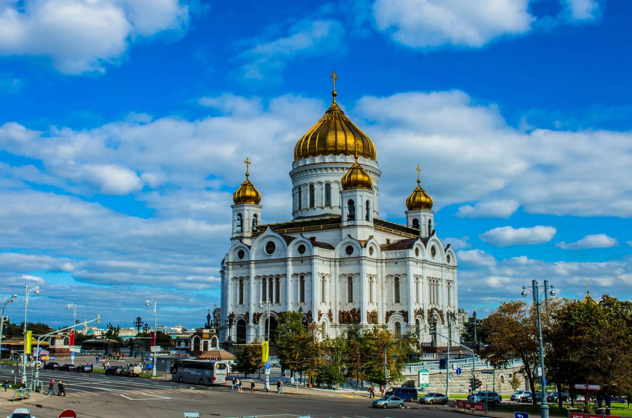 Храм Христа Спасителя. Московский храм Христа Спасителя. И соборов есть также