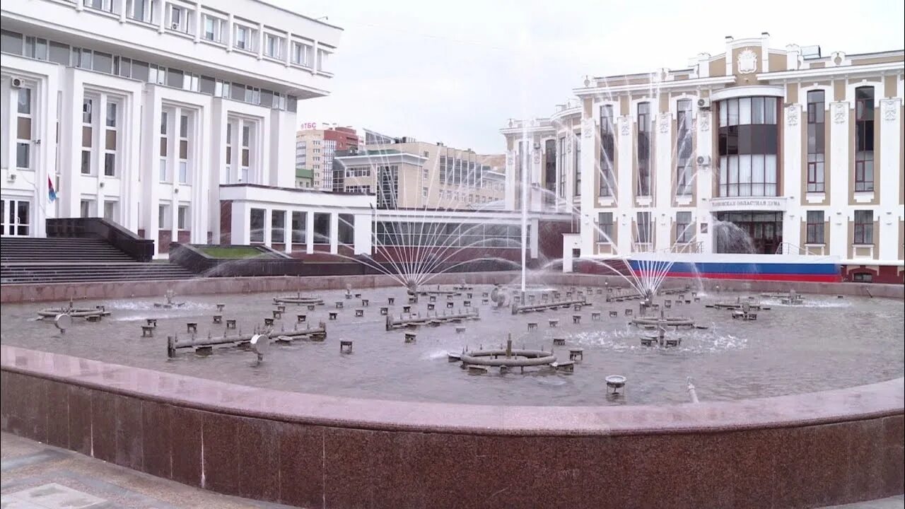 Тамбов открывается. Фонтан у авангарда тамбов. литературный фонтан в тамбове. фонтаны тамбова. фонтан перед администрацией тамбов.
