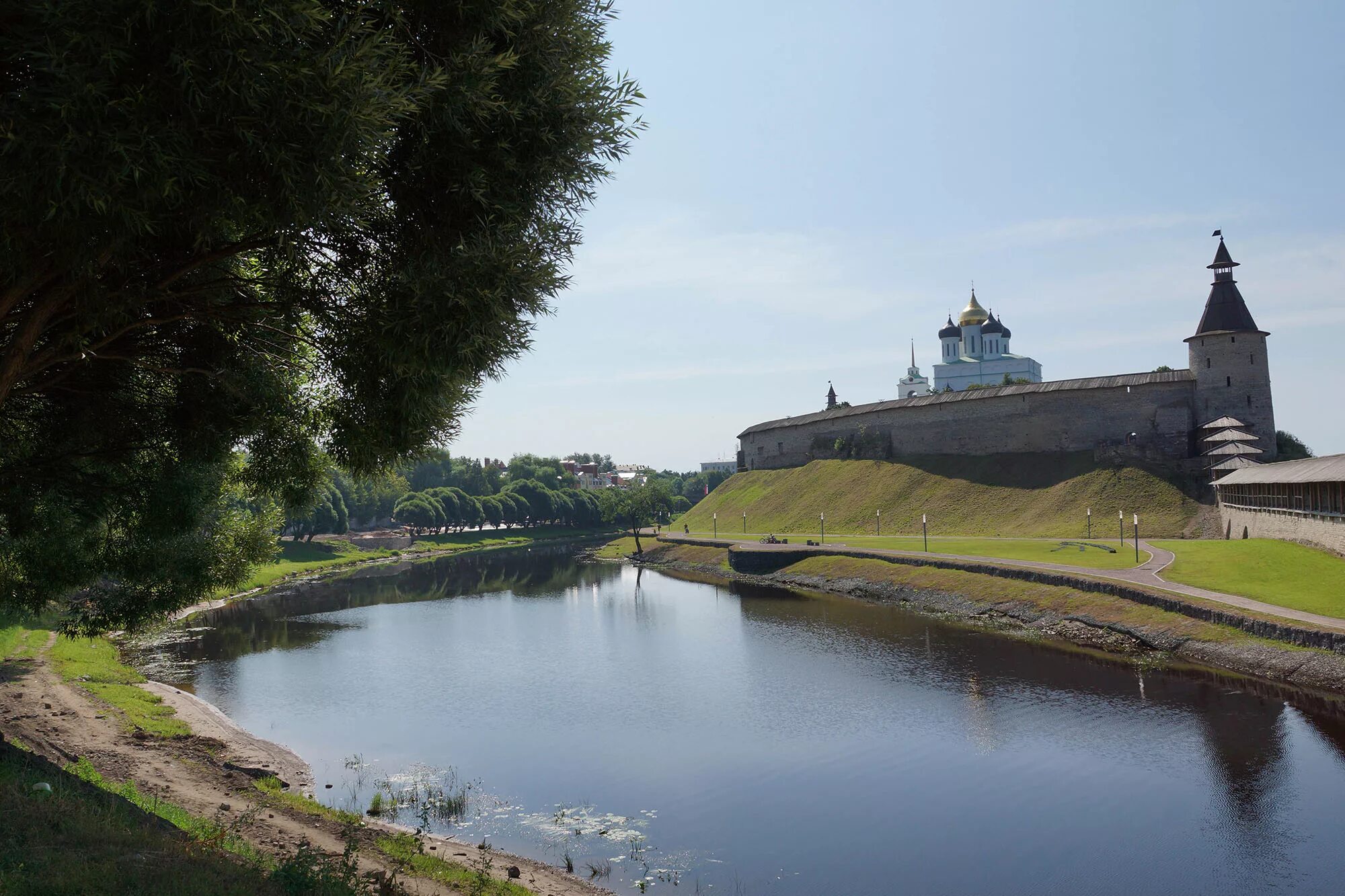 Город на слиянии реки великой