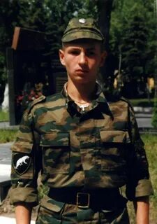 Герои военнослужащие