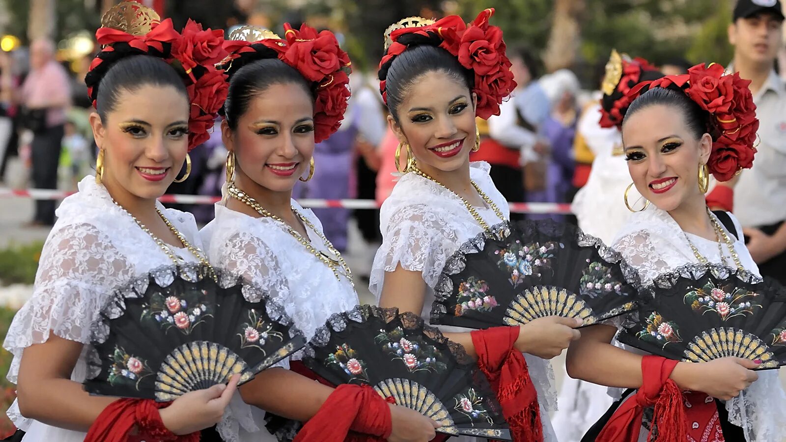 Жители Мексики. Народы Мексики. Мексика культура. Традиционные Мексиканские прически.