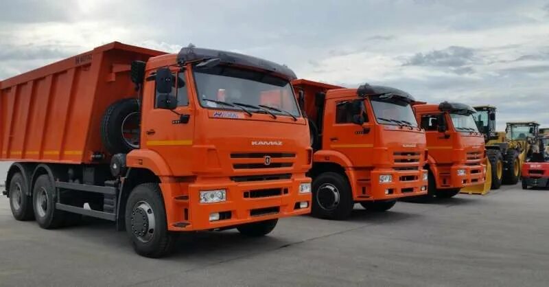 Водитель самосвала вахта. Авито работа водителя самосвала вакансии. Авито работа водителя самосвала вакансии. Требуются водители на самосвалы тонары. Faw j5 3252.