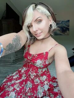 r/selfie. alix-mercury. ⋅. If you can't handle me at my worst... yeah,...