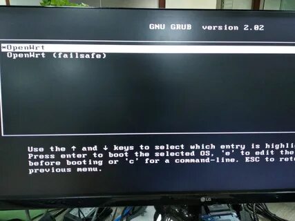 OpenWrt X86 安 装 教 程 Laohu Blog.