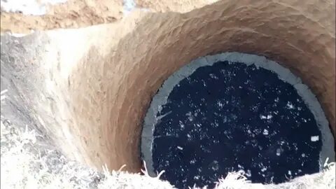 Яма под водой 4